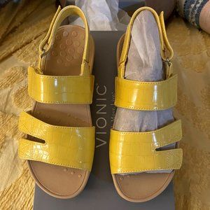 Vionic Sandals